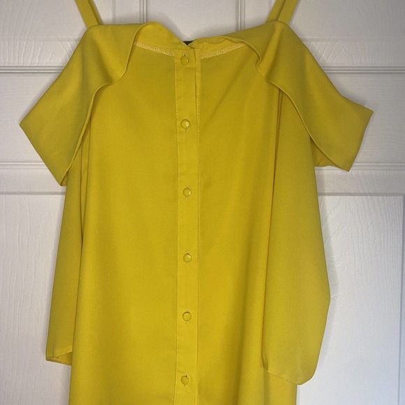 Bright Yellow Sweetheart Thin Strap Blouse. - Picture 2 of 6